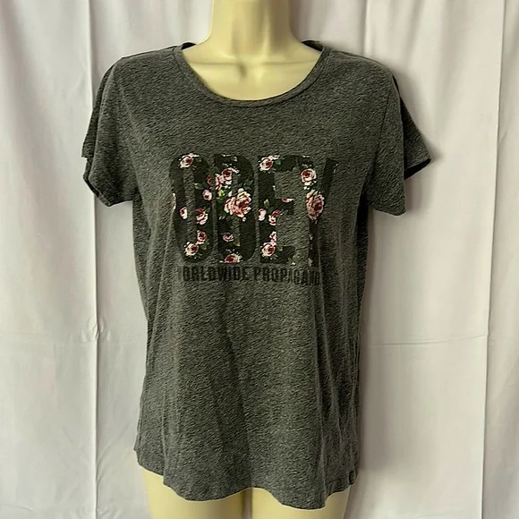 Obey Worldwide Propaganda Cute Gray Floral T-shirt Top **Size M** - Picture 1 of 4
